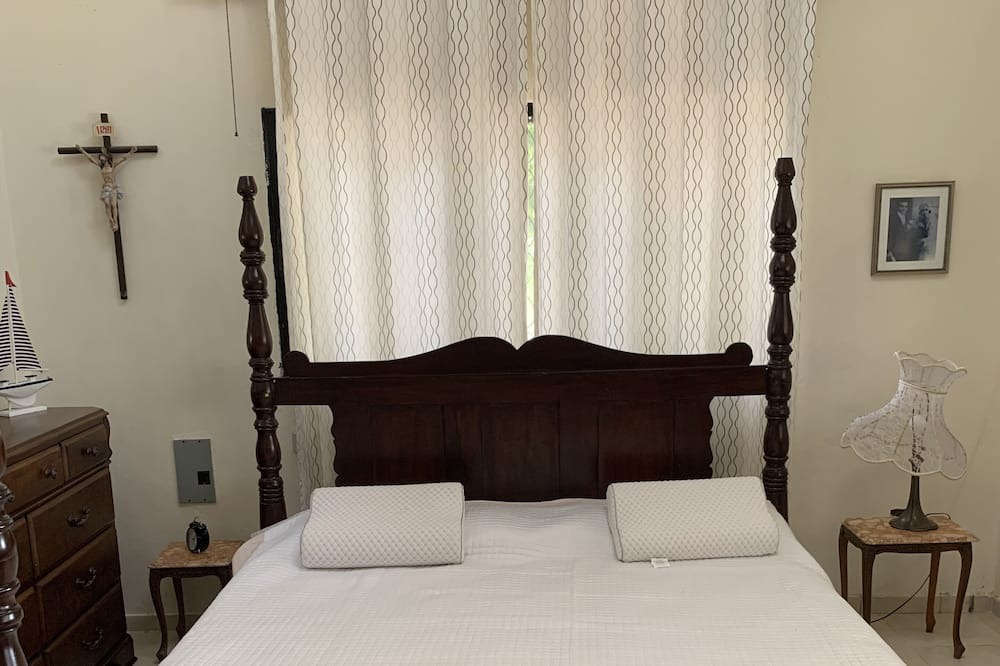 Photo of Bedroom in Villa Hermosa