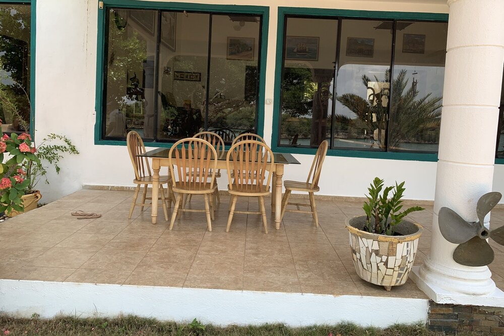 Photo of Patio Balcony in Villa Hermosa