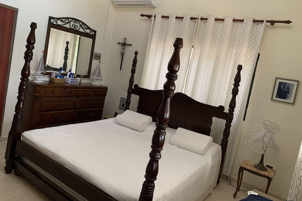 Photo of Bedroom in Villa Hermosa