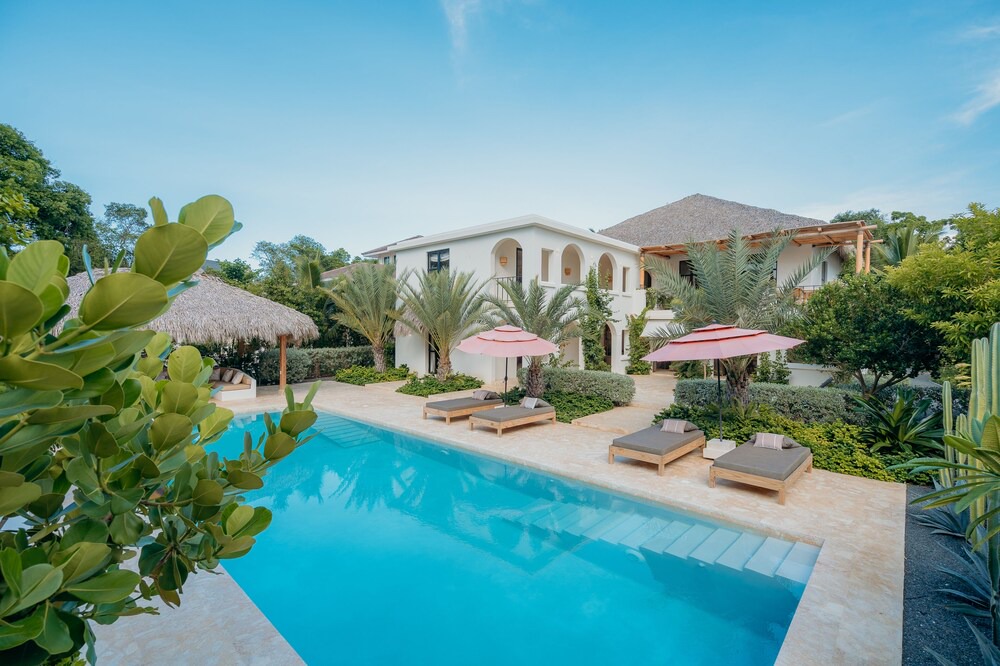 Photo of Outdoor in Veron