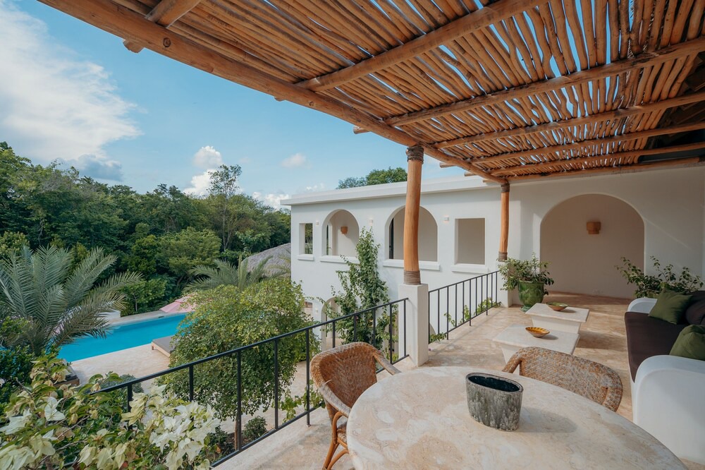 Photo of Patio Balcony in Veron