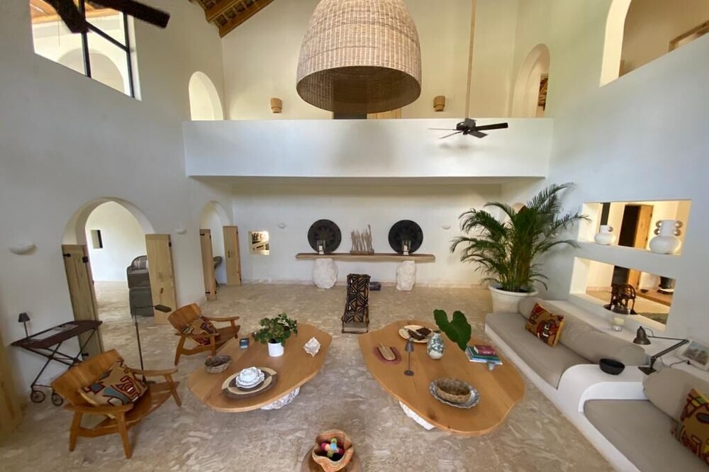 Photo of Livingroom in Veron
