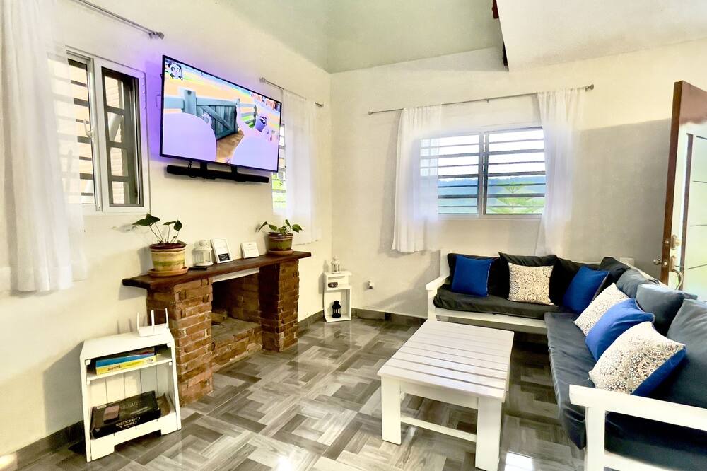 Photo of Livingroom in Jarabacoa