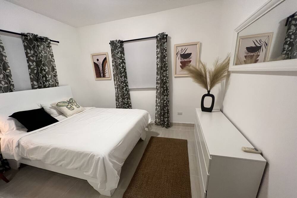 Photo of Bedroom in Veron