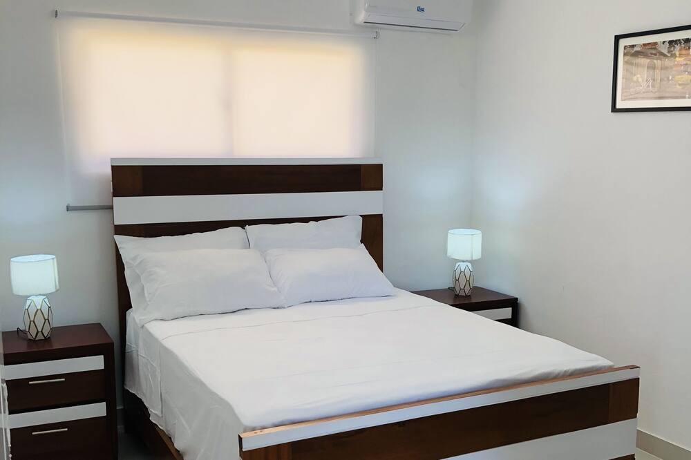 Photo of Bedroom in Veron