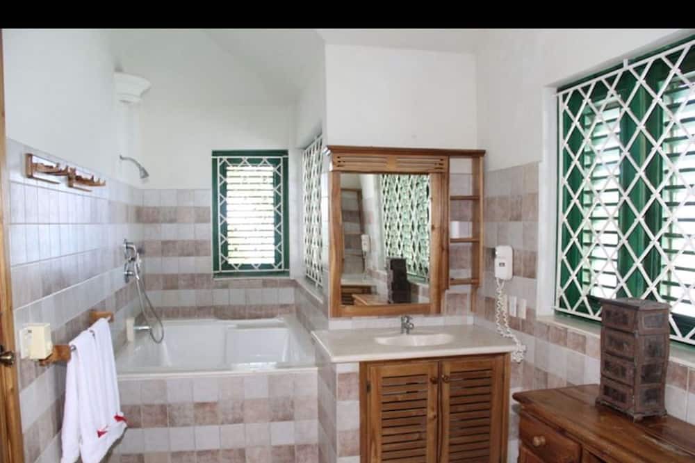 Photo of Bathroom in La Iglesia