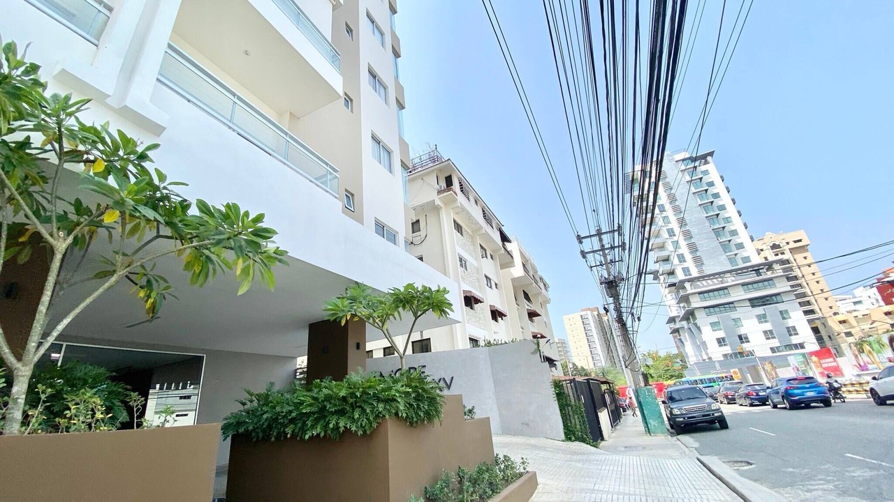 Photo of Outdoor in Yolanda Morales