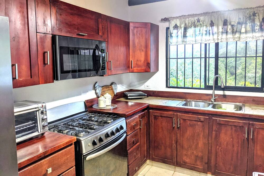 Photo of Kitchen in La Vega Province