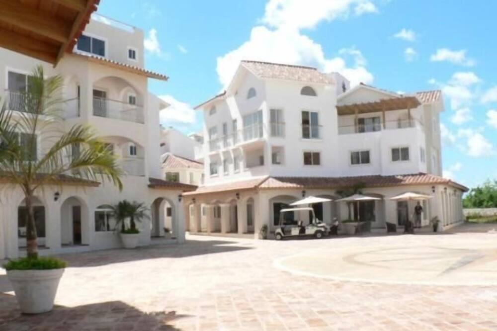 Photo of Outdoor in Dominicus