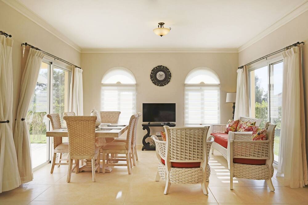 Photo of Livingroom in Playa Chiquita