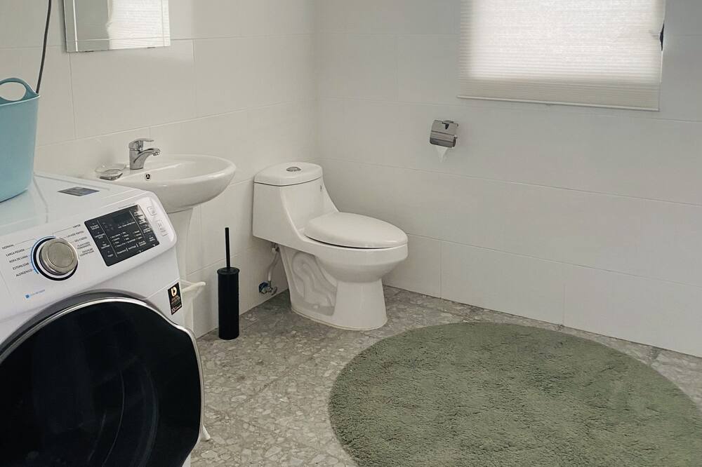 Photo of Bathroom in Bocacanasta
