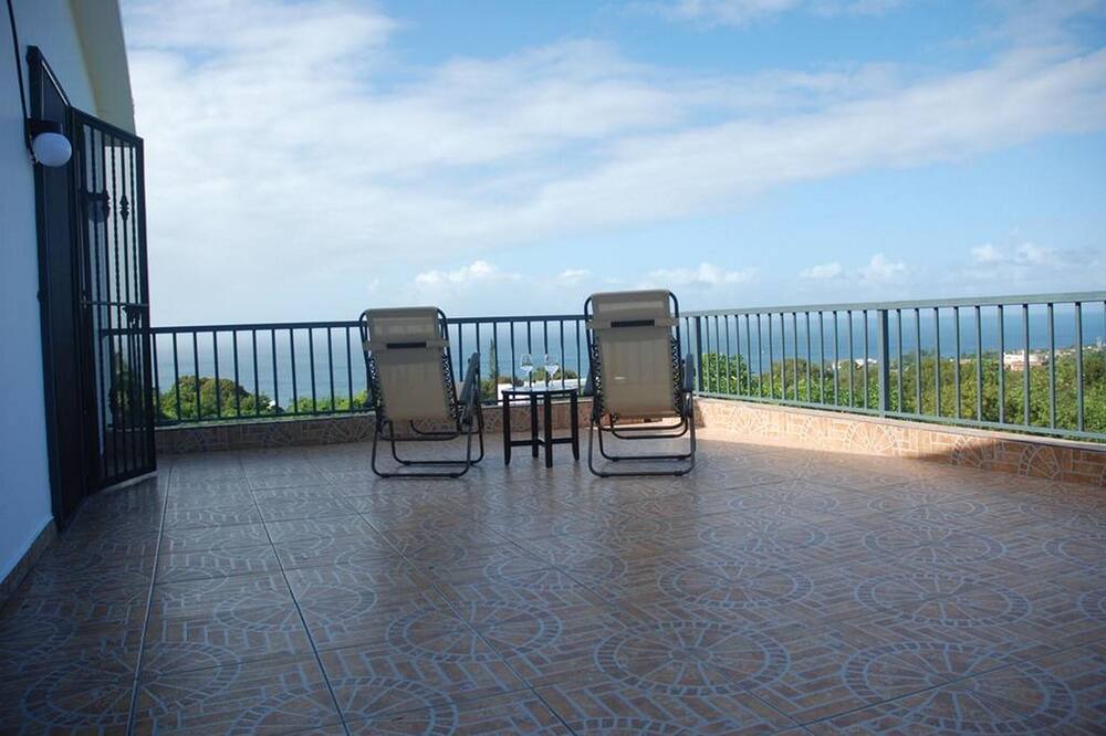 Photo of Patio Balcony in Los Cerros