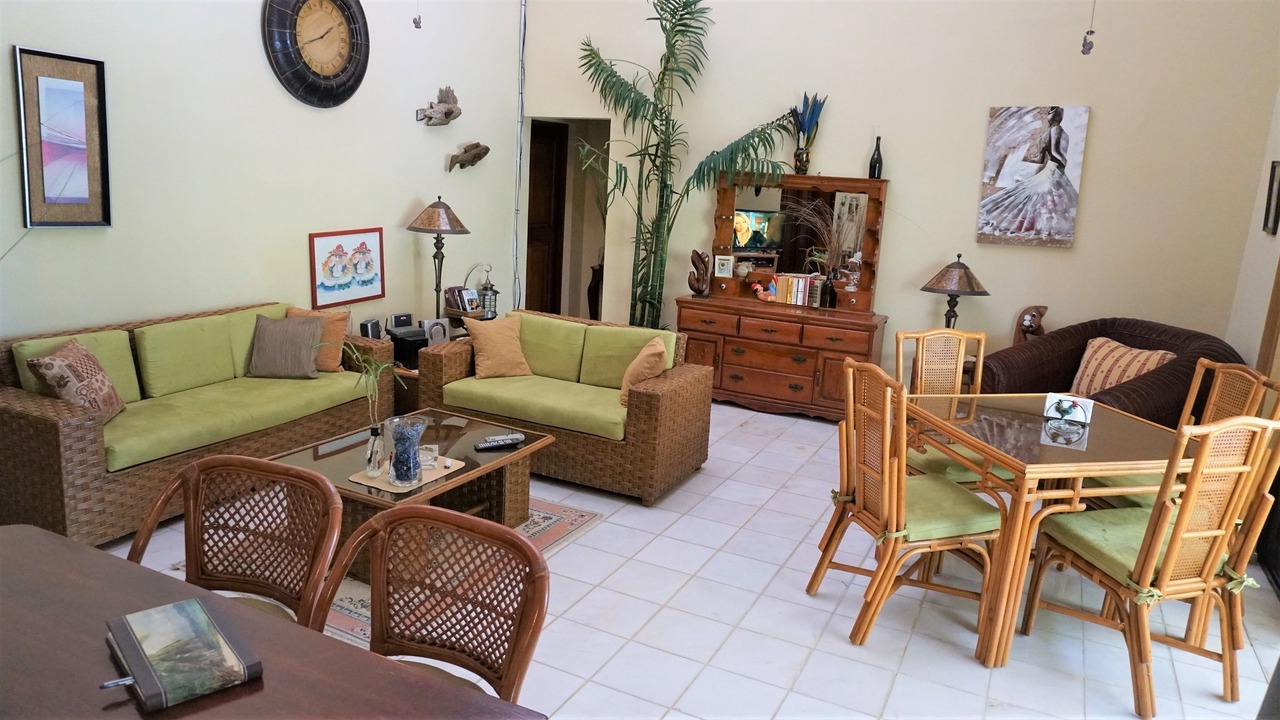 Photo of Outdoor in Los Cerros