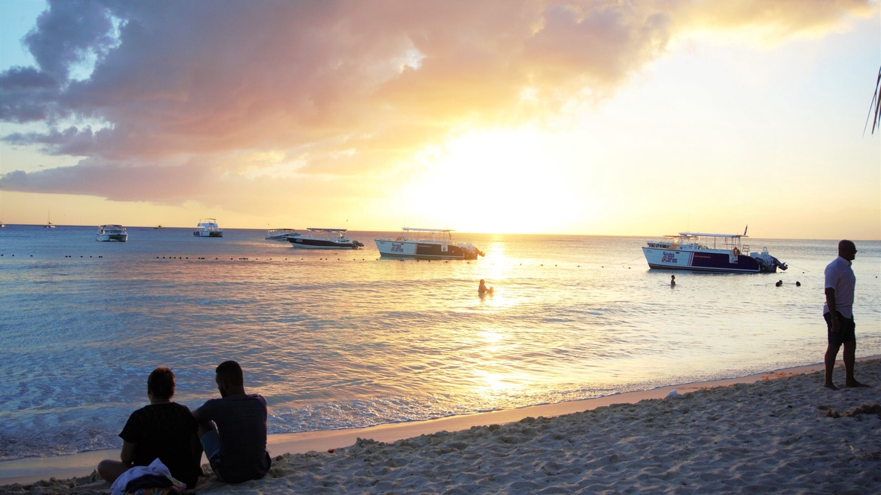 Photo of Others in Dominicus