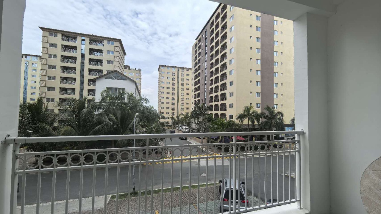Photo of Patio Balcony in Clark Freeport