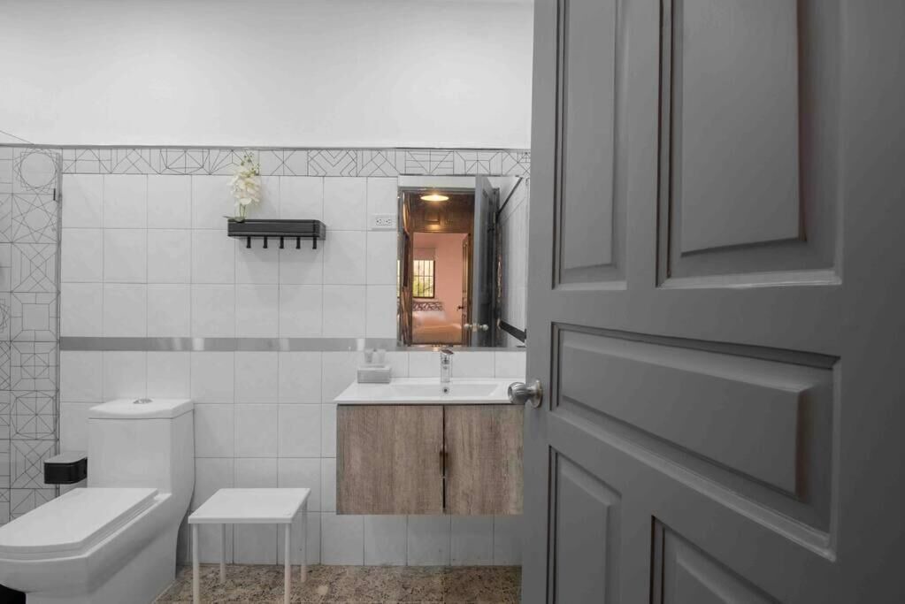 Photo of Bathroom in Gascue