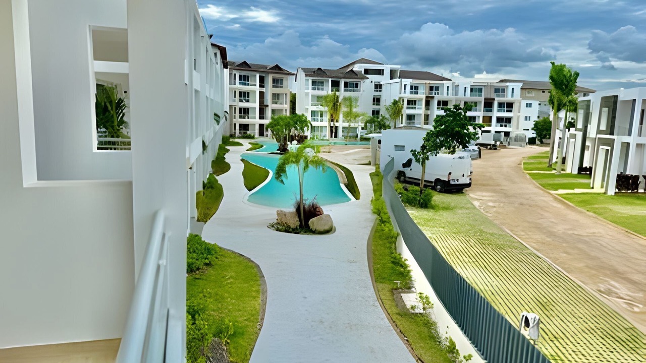 Photo of Others in Dominicus