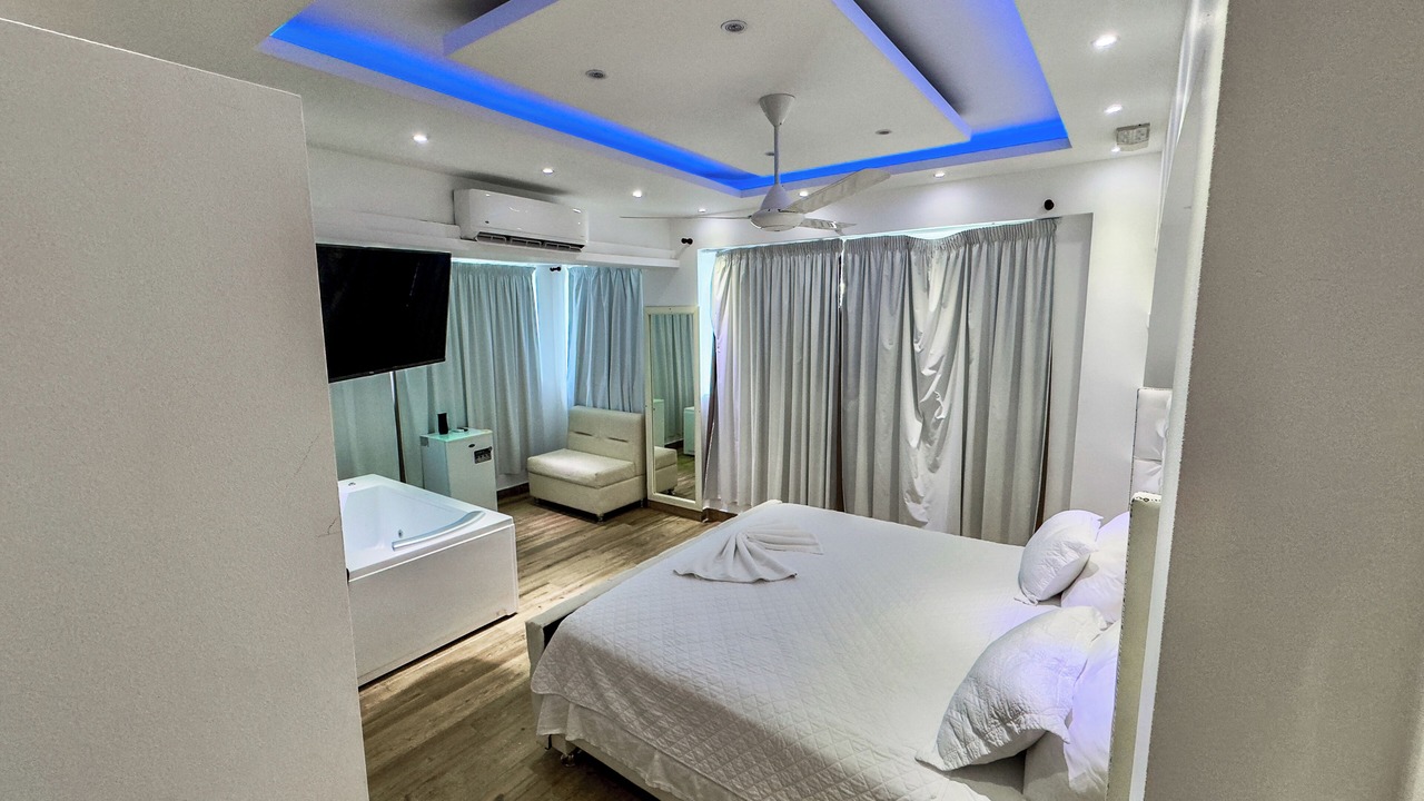 Photo of Bedroom in Veron