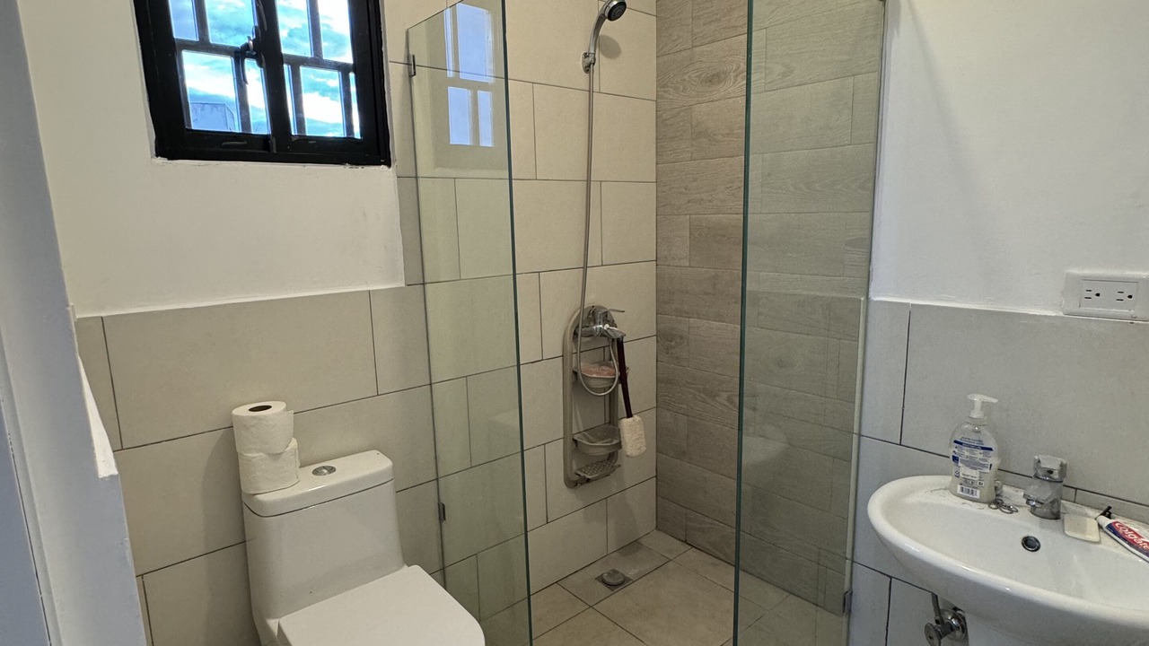 Photo of Bathroom in Guaricano