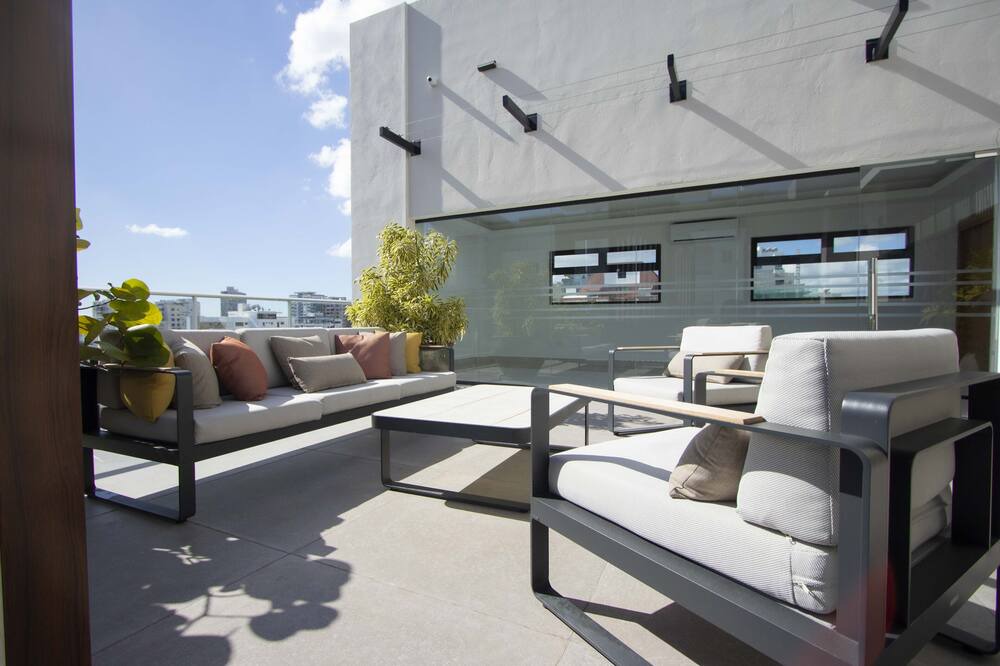 Photo of Patio Balcony in Yolanda Morales