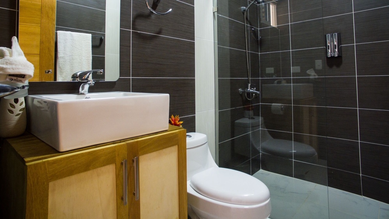 Photo of Bathroom in El Factor