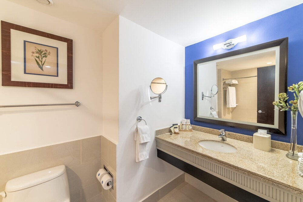Photo of Bathroom in Punal