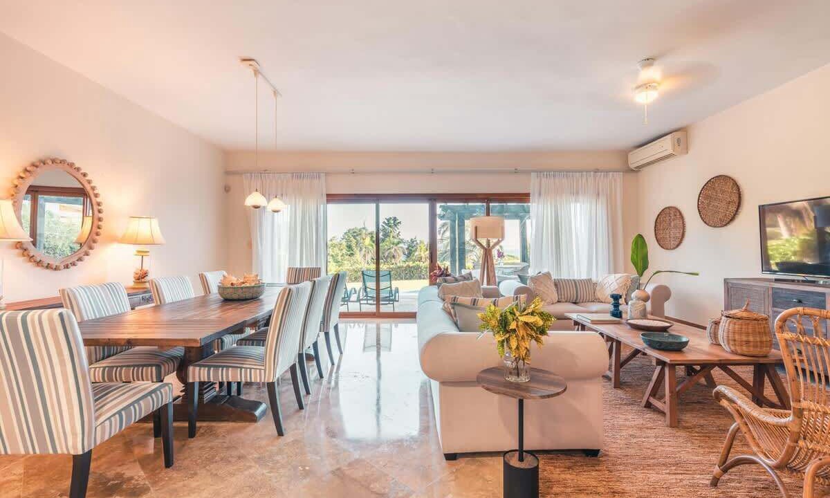Photo of Livingroom in Puerto Bahia