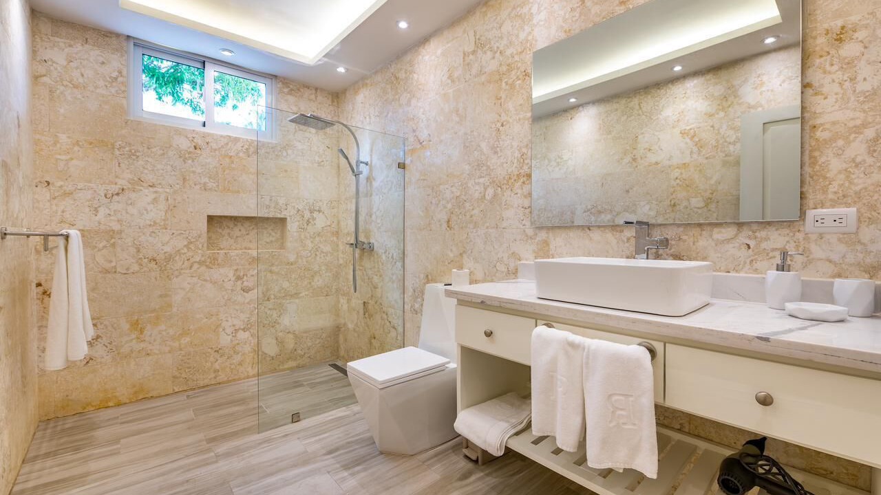 Photo of Bathroom in Los Lagos