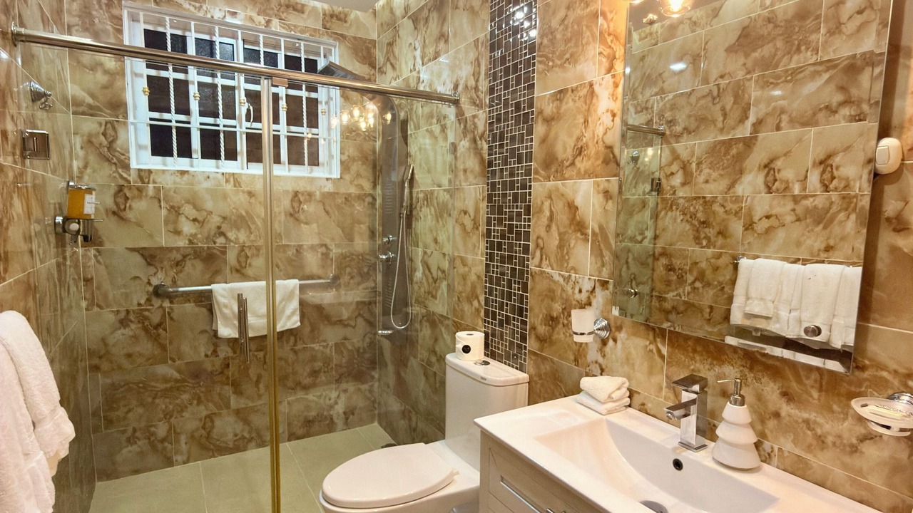 Photo of Bathroom in Moca