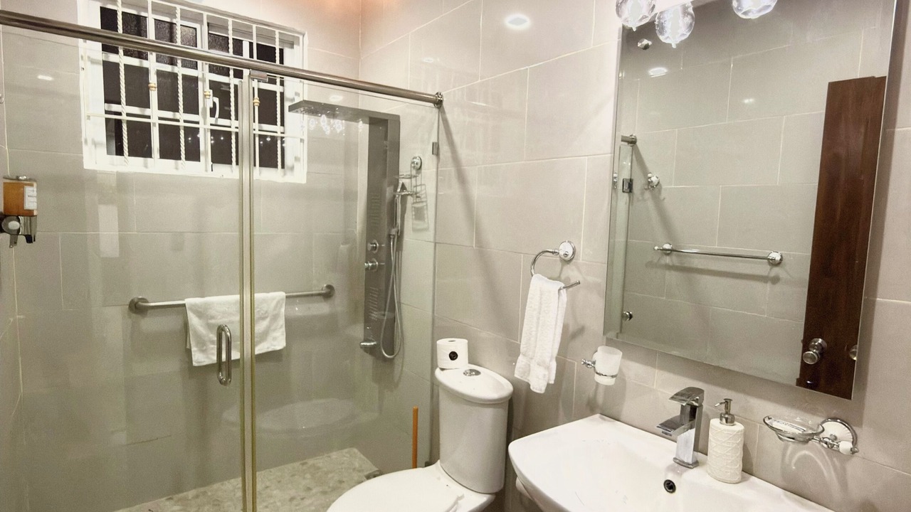 Photo of Bathroom in Moca