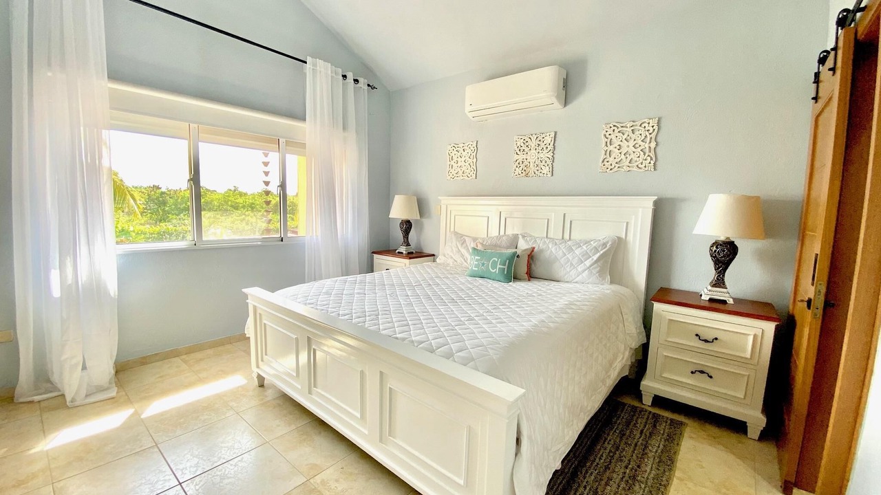 Photo of Bedroom in Villas Del Mar