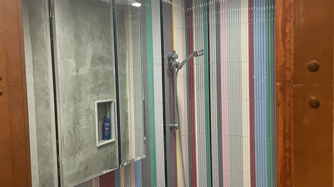 Photo of Bathroom in Yolanda Morales