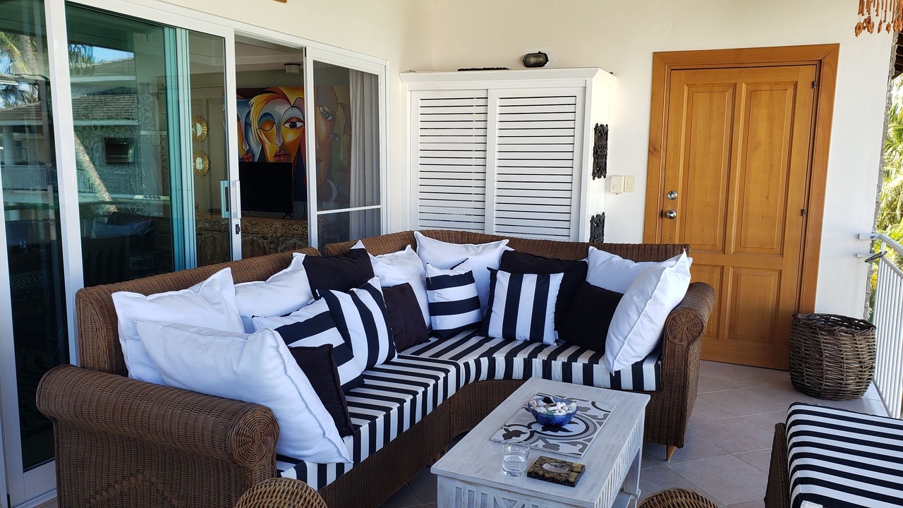 Photo of Patio Balcony in La Iglesia