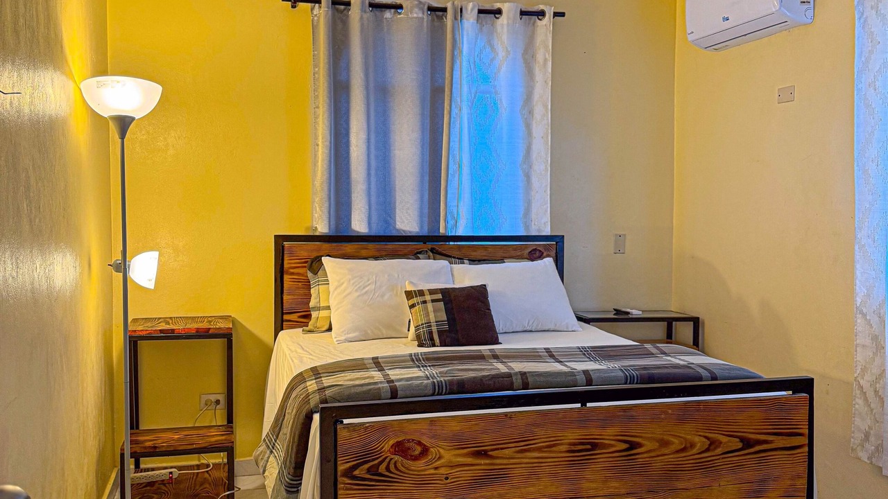 Photo of Bedroom in Alma Rosa