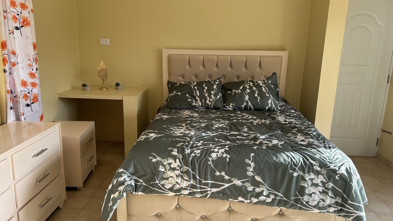 Photo of Bedroom in Costambar