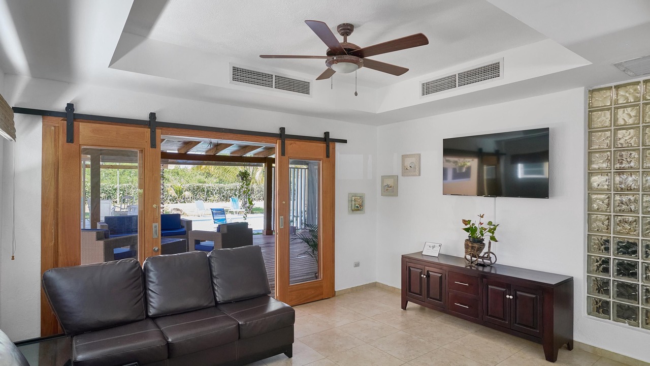 Photo of Livingroom in Villas Del Mar