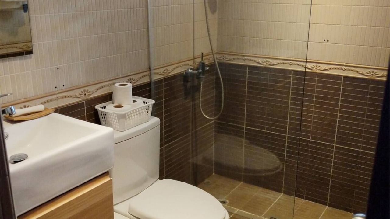 Photo of Bathroom in Evaristo Morales