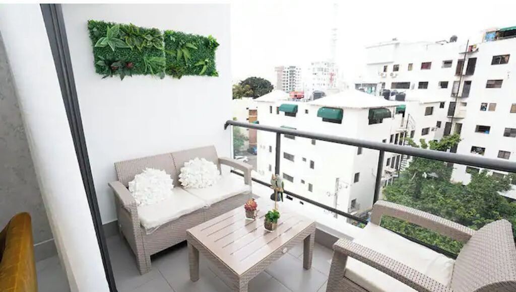 Photo of Outdoor in Yolanda Morales