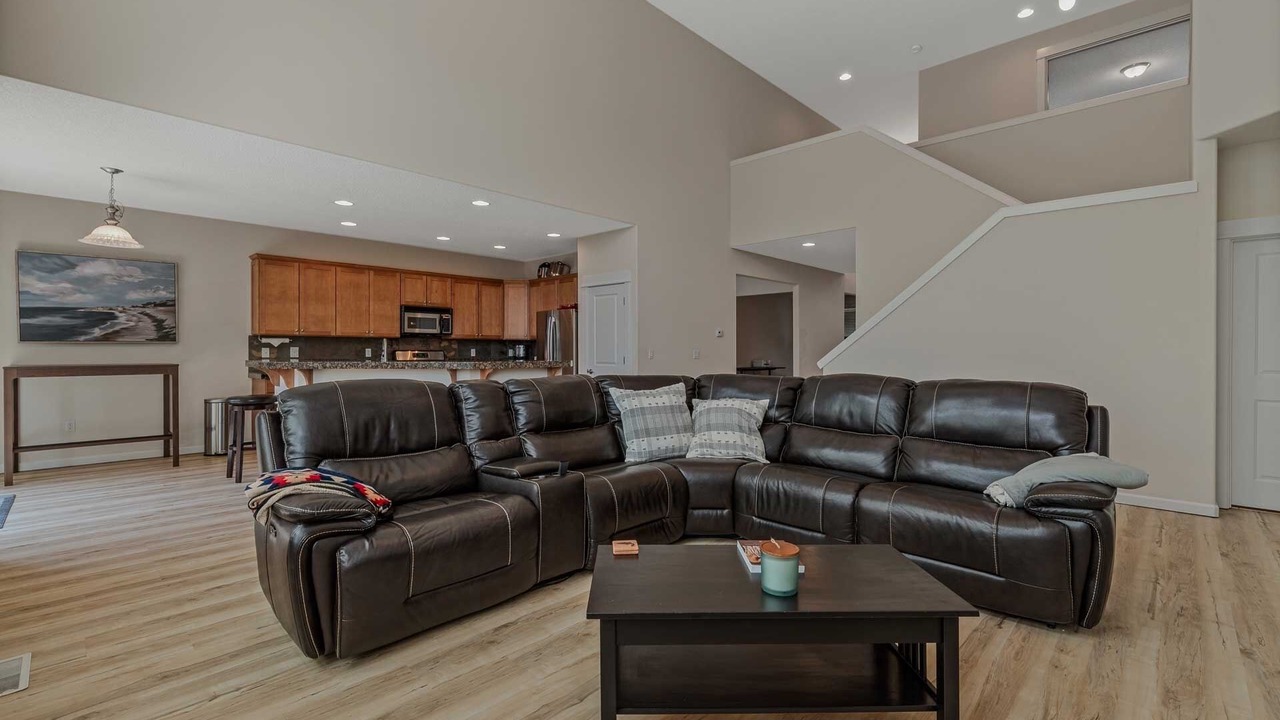Photo of Livingroom in Five Corners