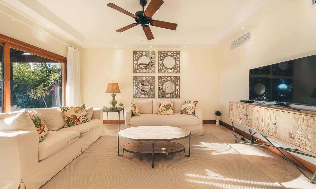 Photo of Livingroom in Puerto Bahia