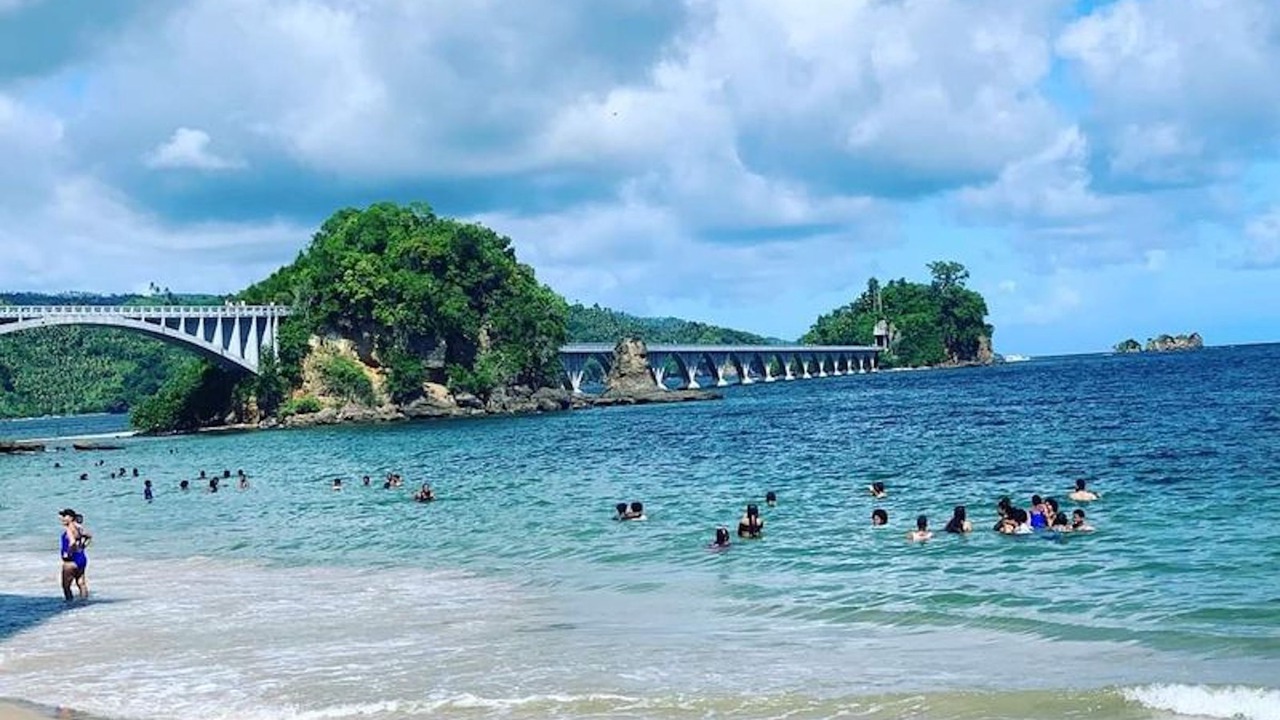 Photo of Others in Samana