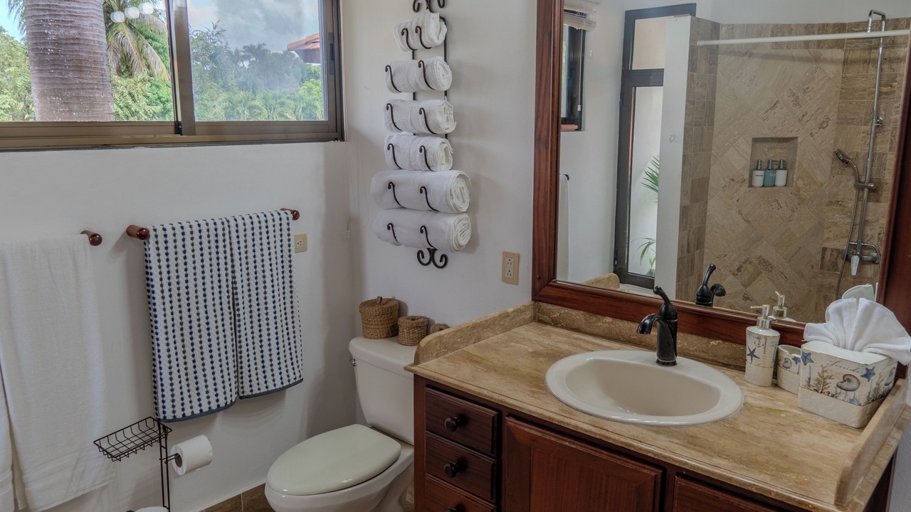 Photo of Bathroom in Tennis Villas