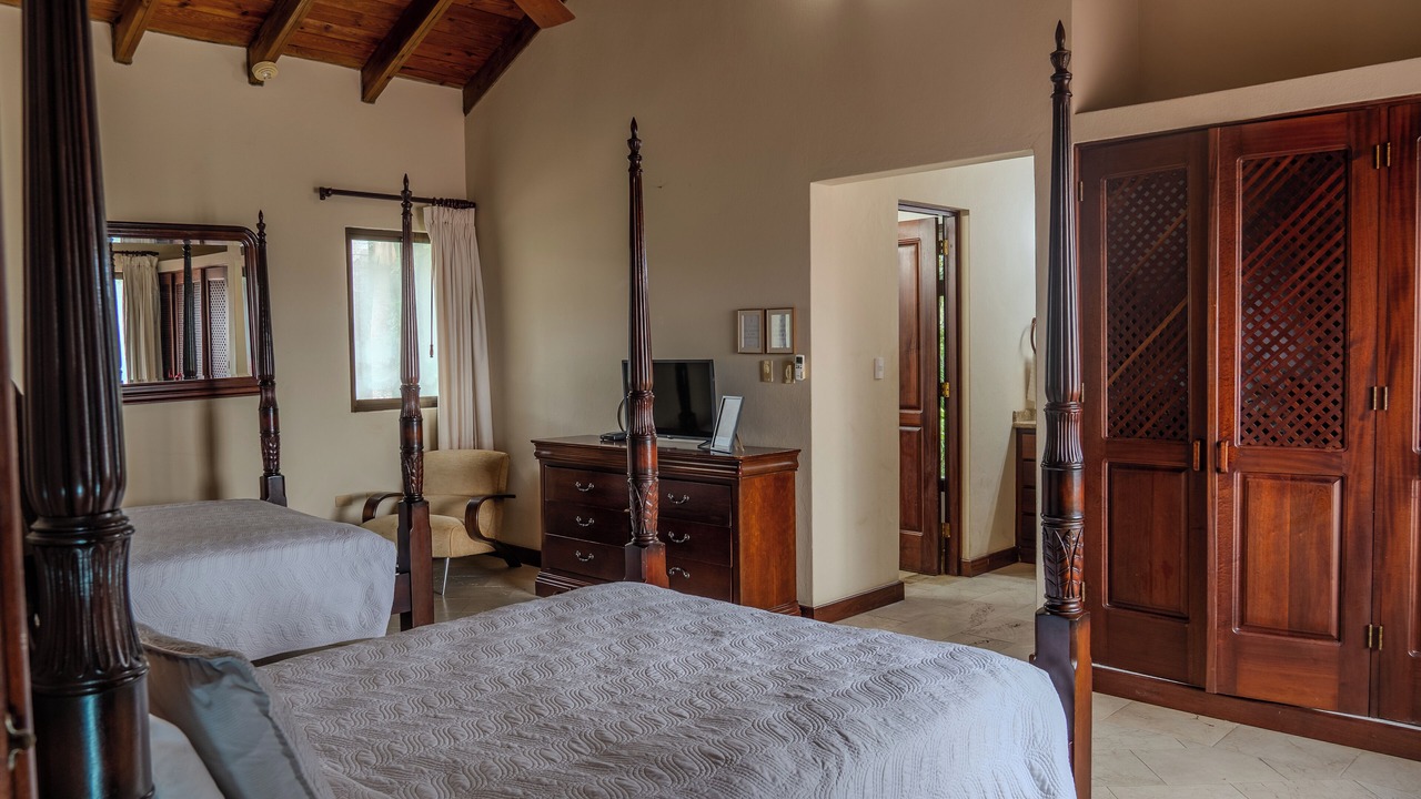 Photo of Bedroom in Tennis Villas