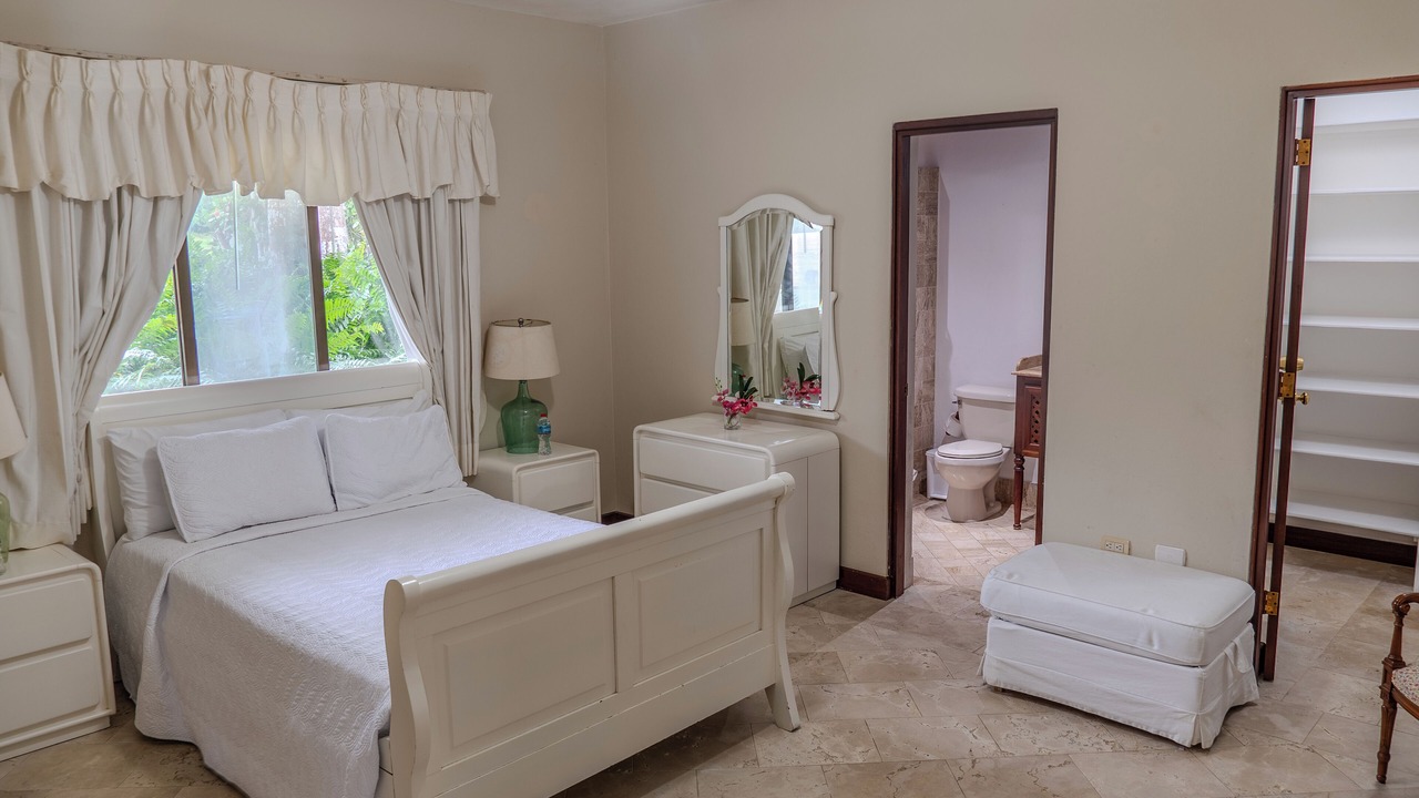 Photo of Bedroom in Tennis Villas