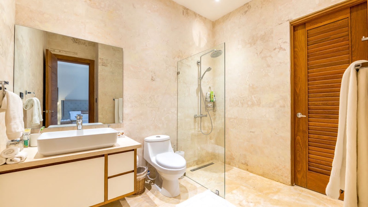 Photo of Bathroom in Los Lagos