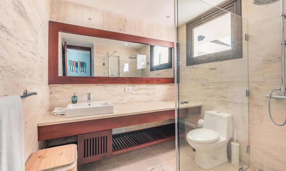 Photo of Bathroom in Portillo