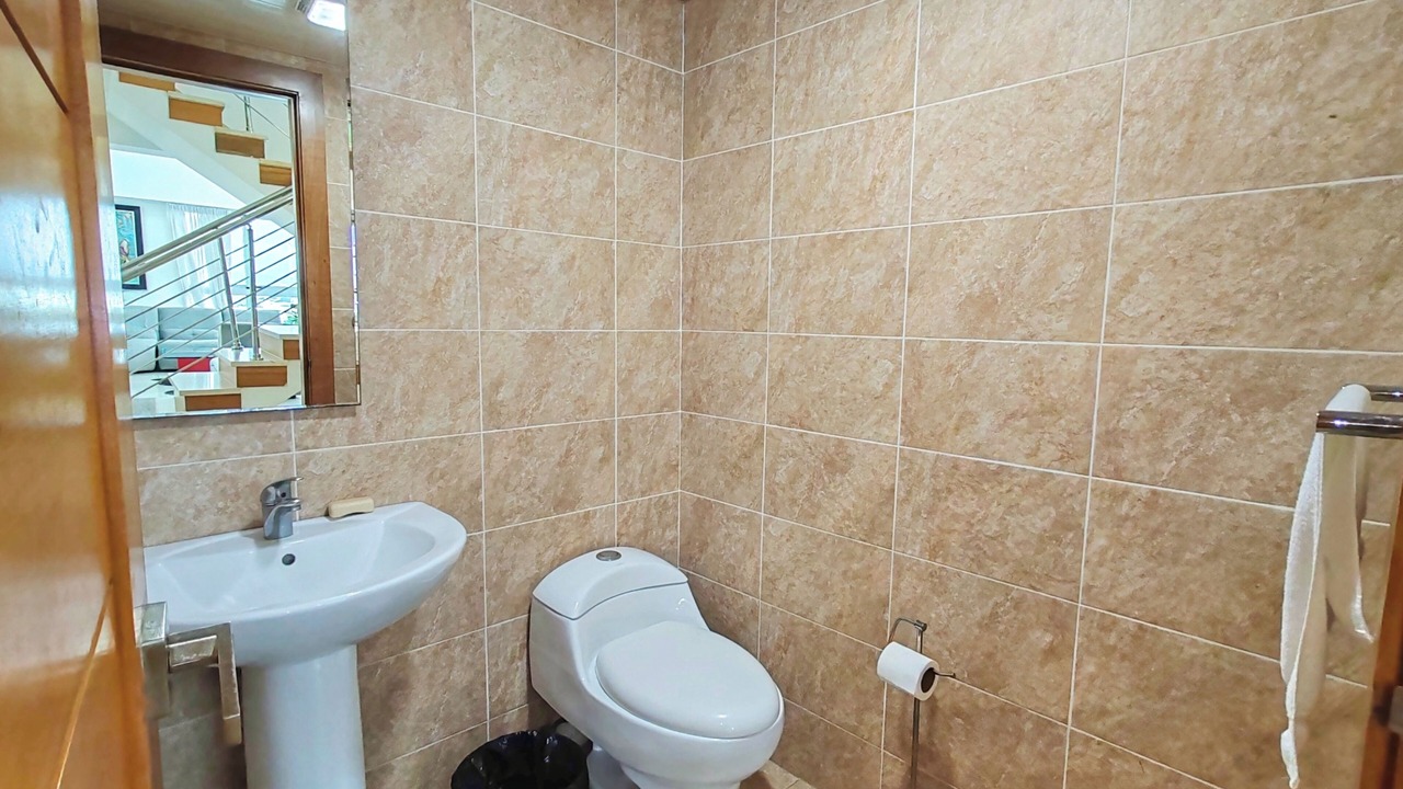 Photo of Bathroom in Evaristo Morales