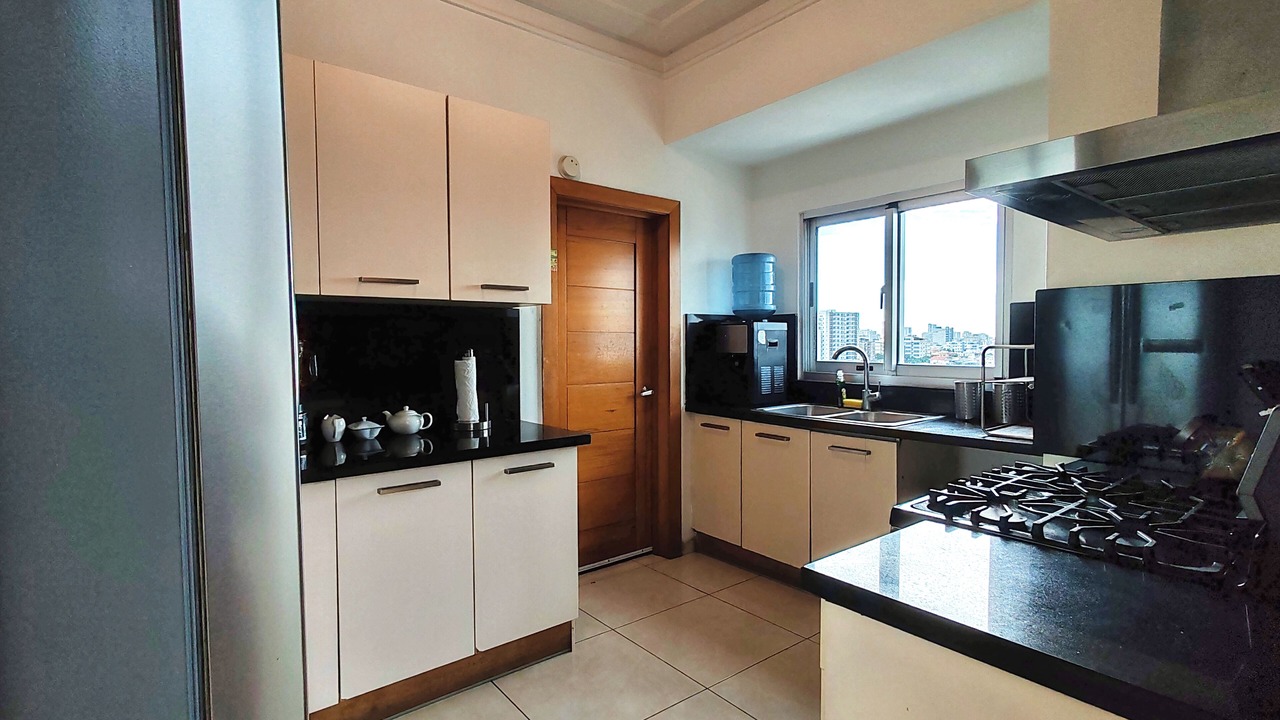 Photo of Kitchen in Evaristo Morales