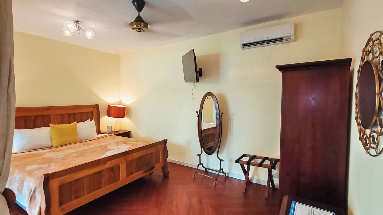 Photo of Bathroom in Zona Colonial