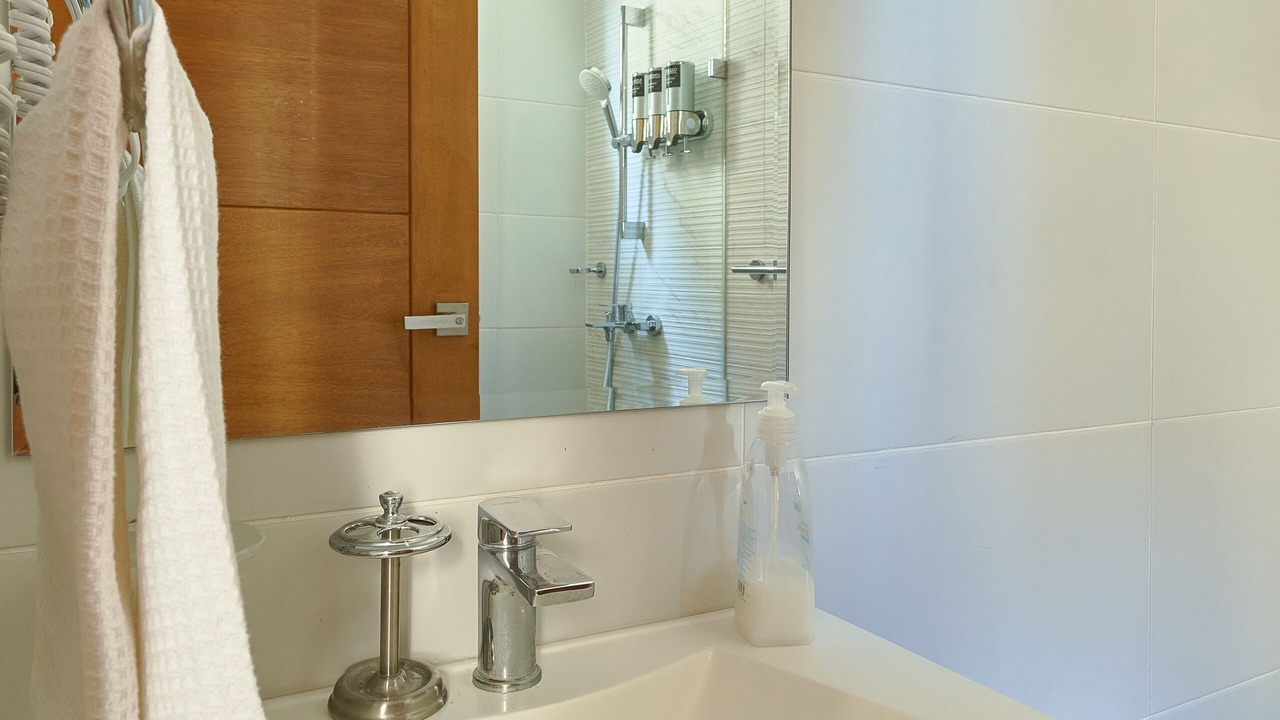 Photo of Bathroom in Yolanda Morales